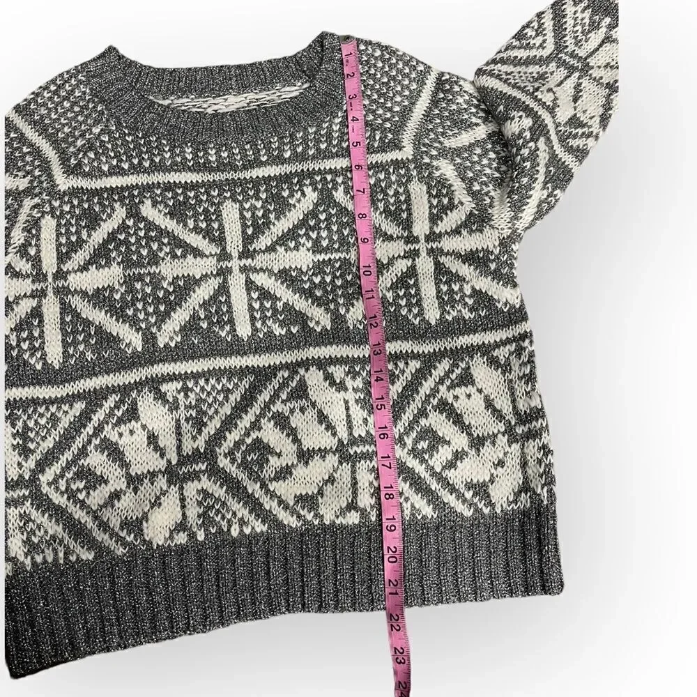 Alice + Olivia Boat Neck Lucille Snowflake Sweater-Silver/Cream - Size M
